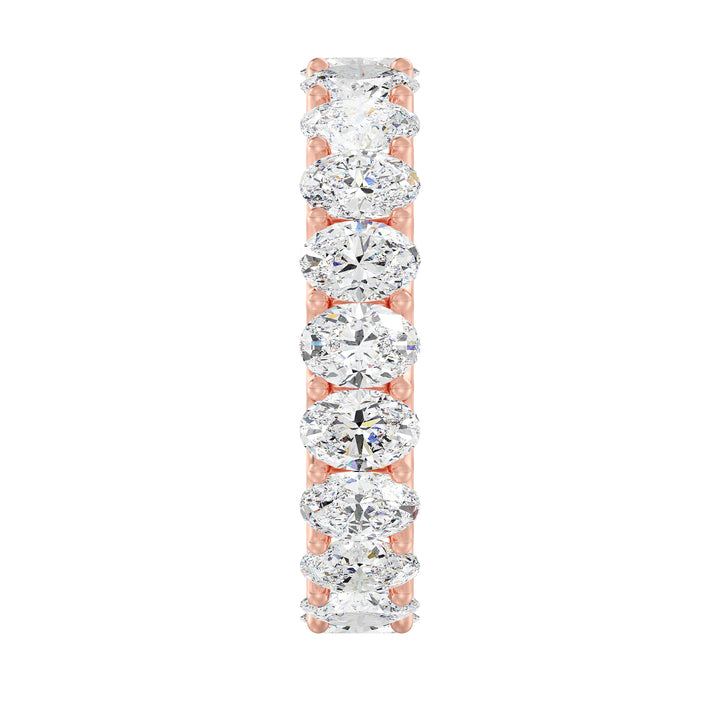 Refined Oval Lab-Grown Diamond Scallop Eternity Band in 18K Rose Gold adorned with 20 dazzling oval-shaped diamonds set in a shared prong with a scalloped side design.