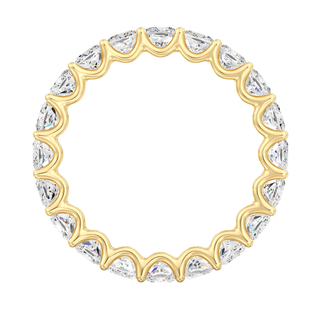 Lab-Grown Cushion-Cut Diamond Scallop Eternity Band in 18K Yellow Gold, featuring 20 radiant EF/VS diamonds with a scalloped design.