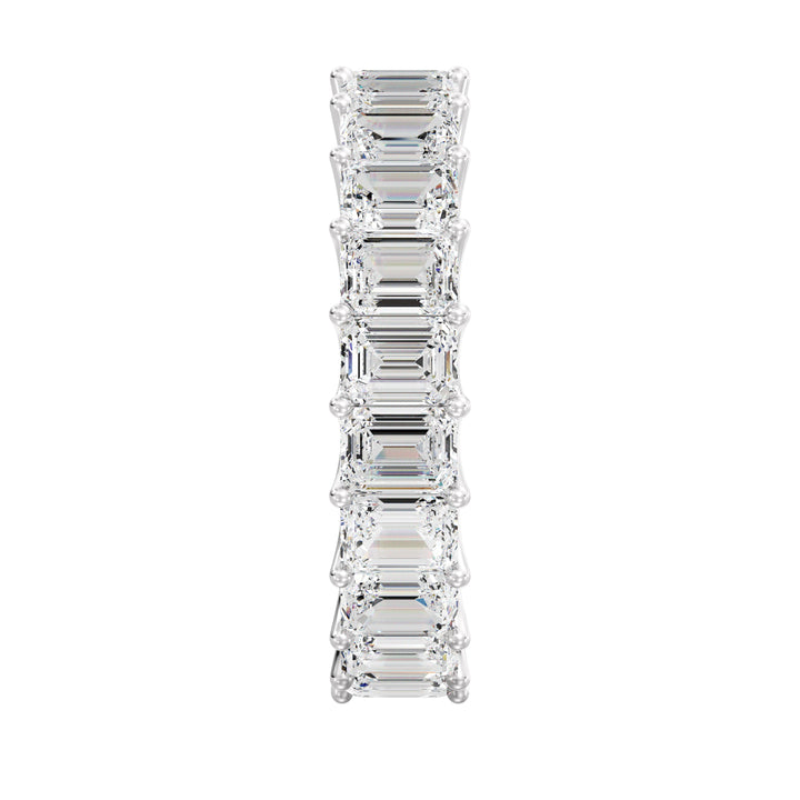 Lab-Grown Emerald-Cut Diamond Scallop Eternity Band in 18K White Gold, adorned with 21 emerald-cut diamonds in a shared prong setting and scalloped side profile