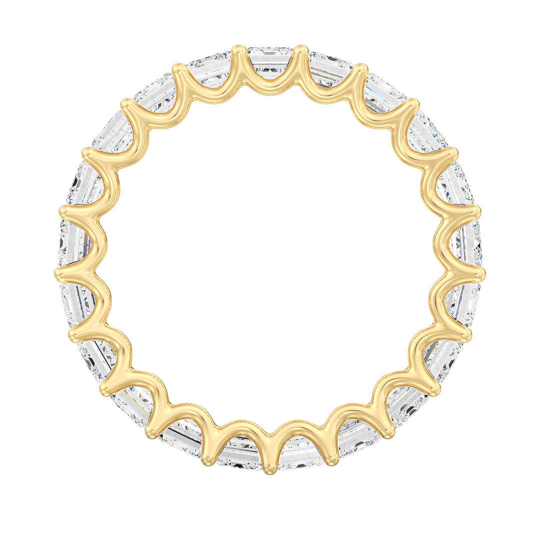 Lab-Grown Emerald-Cut Diamond Scallop Eternity Band in 18K Yellow Gold, featuring 21 emerald-cut diamonds in a shared prong setting with a scalloped profile.