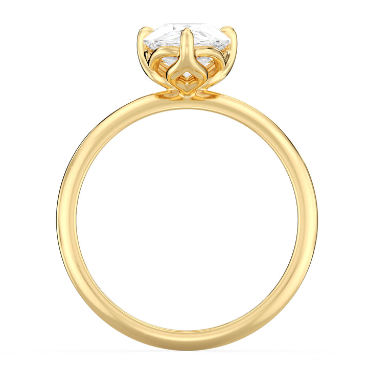 Pear-Cut Lab Diamond Solitaire Engagement Ring in 18K Yellow Gold, featuring a brilliant EF color VS clarity lab-grown diamond in a claw-prong setting.